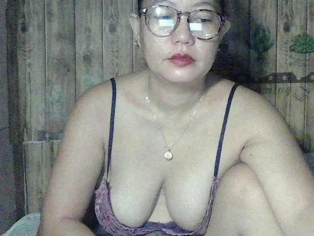 Live sex webcam photo for Grabmytits #291099254