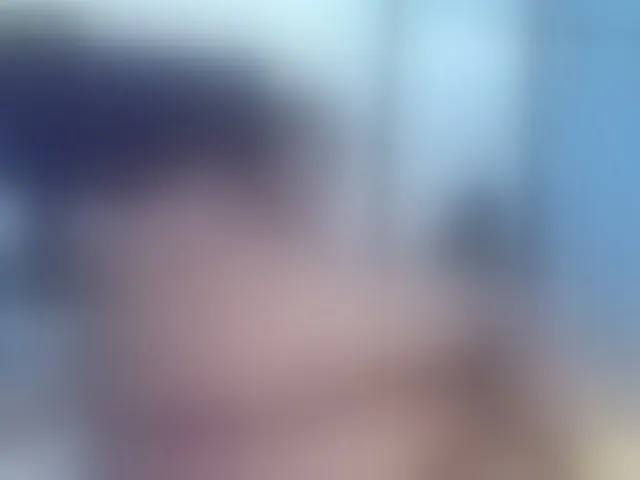 Live sex webcam photo for GraceMacey #276021135
