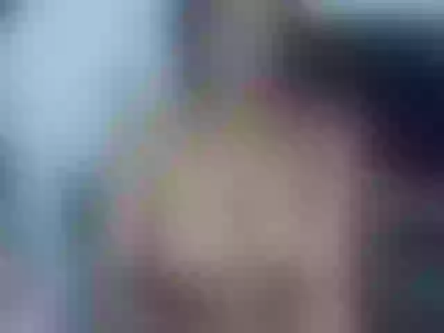 Live sex webcam photo for GraceMacey #276123587