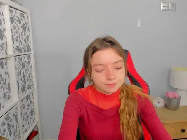Live sex webcam photo for GraceShow #276451048