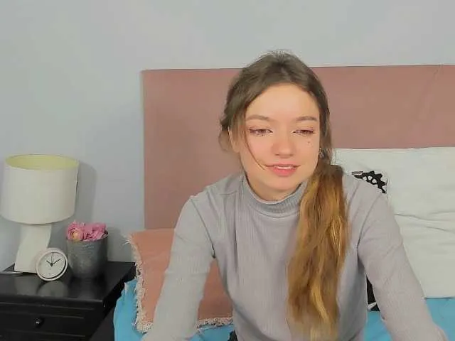 Live sex webcam photo for GraceShow #276484186
