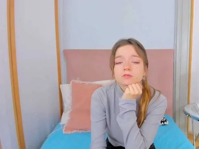 Live sex webcam photo for GraceShow #276562619