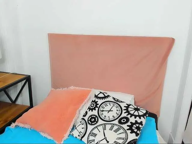 Live sex webcam photo for GraceShow #276809306