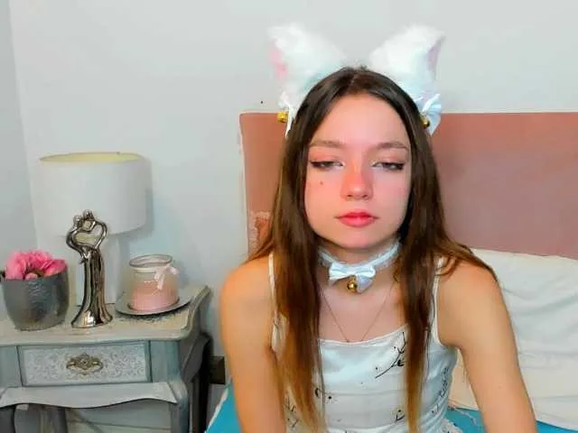 Live sex webcam photo for GraceShow #277262362