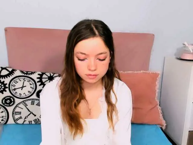 Live sex webcam photo for GraceShow #277491245