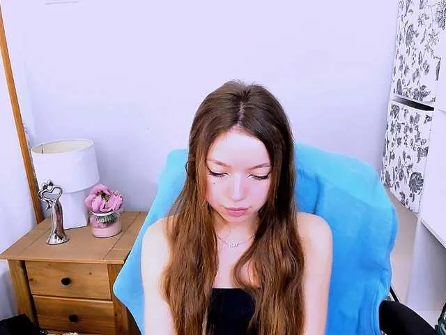 Live sex webcam photo for GraceShow #291072214