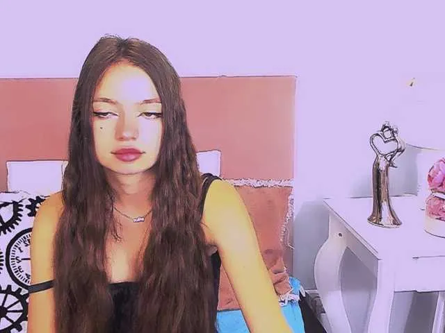 Live sex webcam photo for GraceShow #291679777