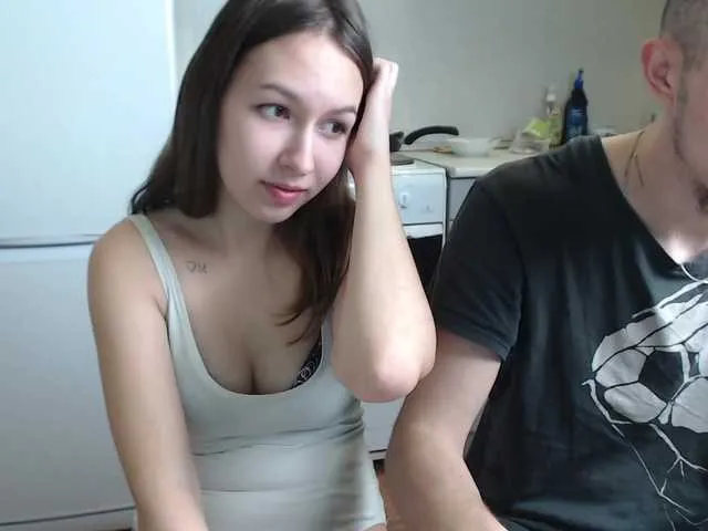 Live sex webcam photo for GreatCouple1 #272586527