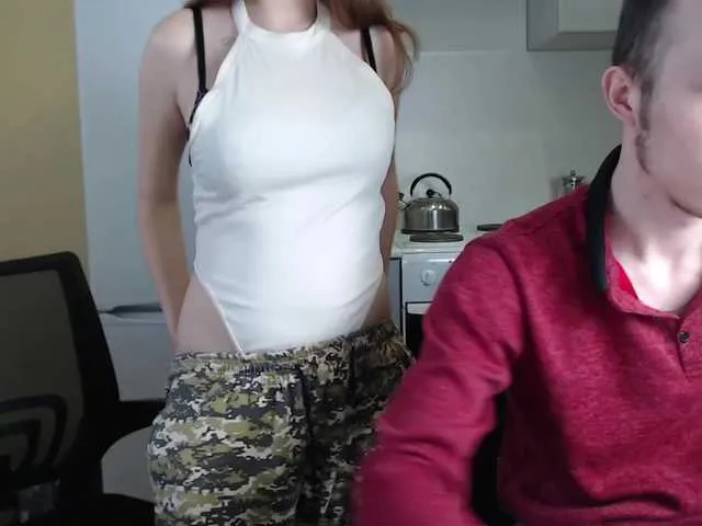 Live sex webcam photo for GreatCouple1 #273032656