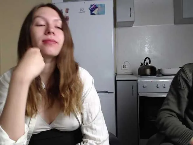 Live sex webcam photo for GreatCouple1 #274106456