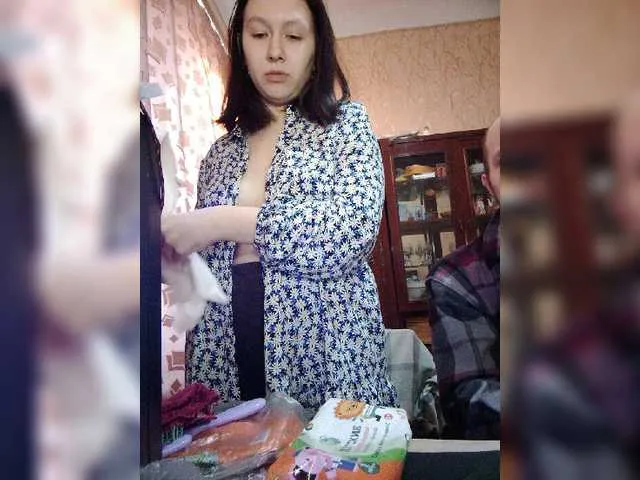 Live sex webcam photo for GreatCouple1 #277311501