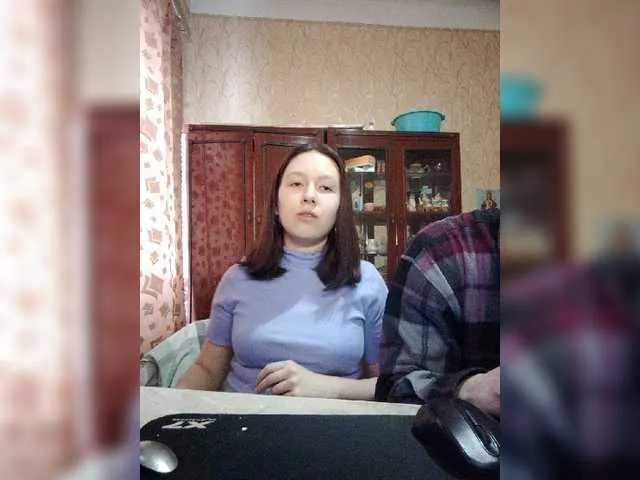 Live sex webcam photo for GreatCouple1 #277388472