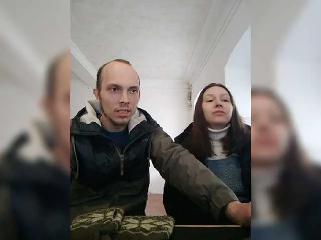 Live sex webcam photo for GreatCouple1 #277844052