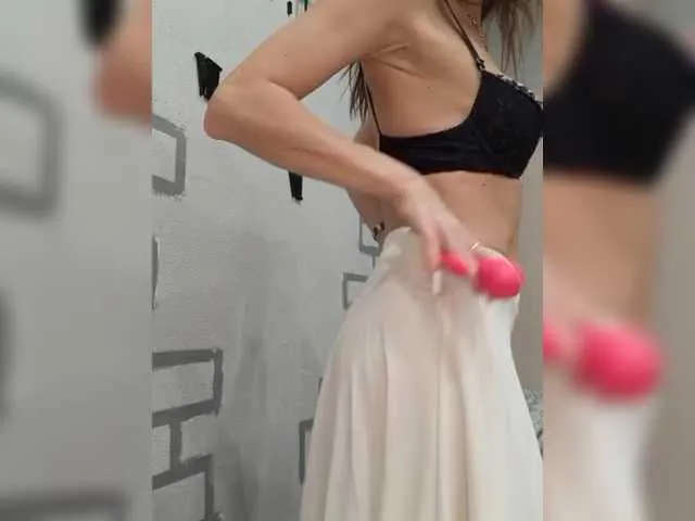 Live sex webcam photo for GreatKate #292287461