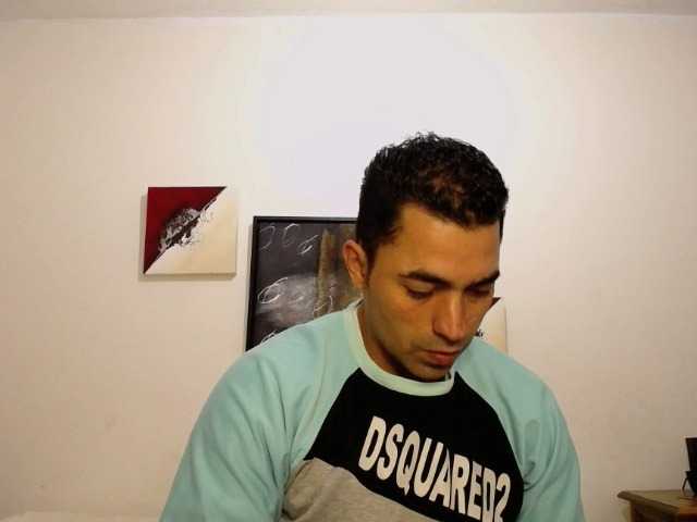 Live sex webcam photo for Greco #277595988