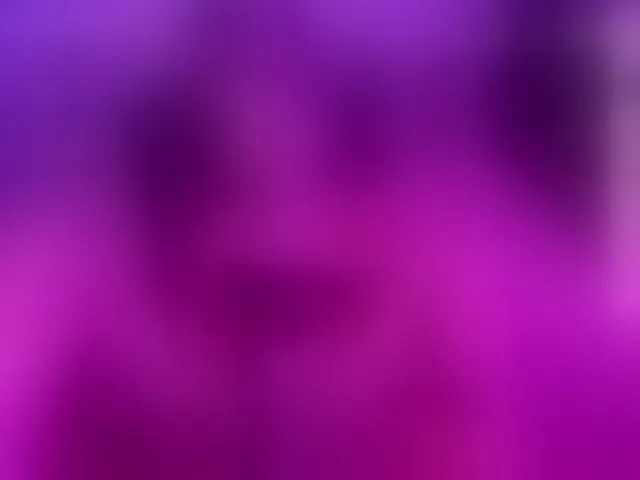 Live sex webcam photo for Greedy-Kim5 #271796722