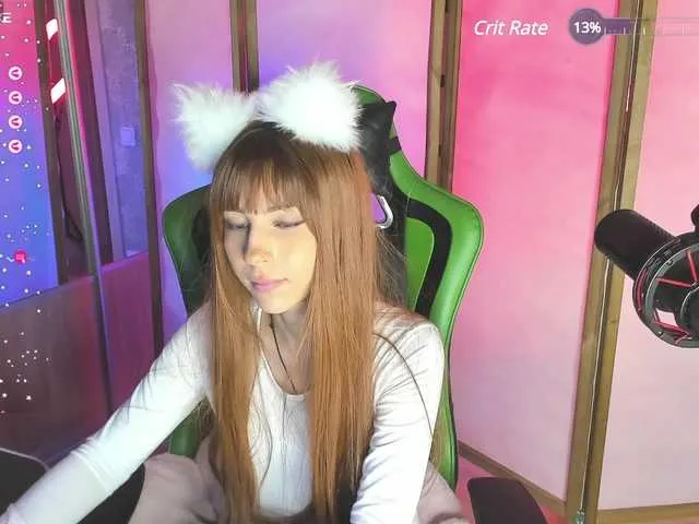 Live sex webcam photo for Greedy-Kim5 #277371851