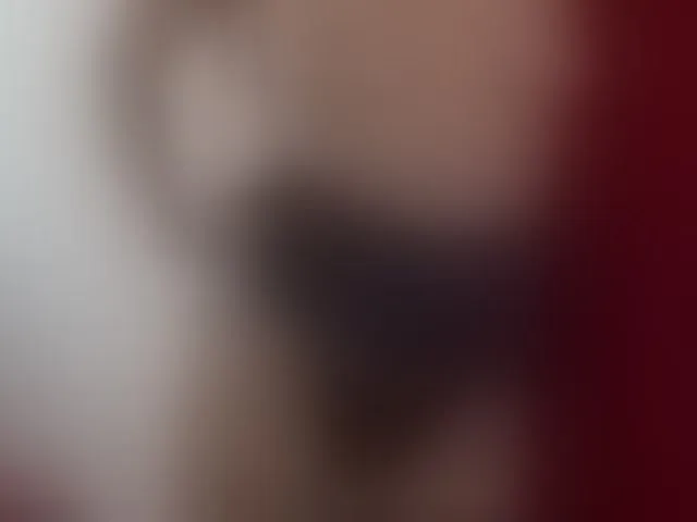 Live sex webcam photo for Greedy-Kim5 #292976154