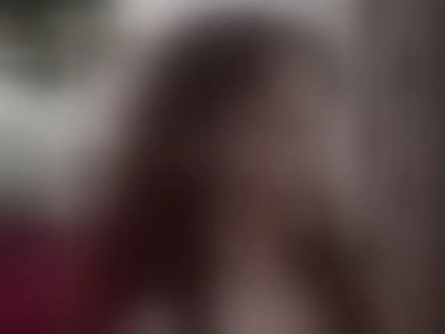 Live sex webcam photo for Greedy-Kim5 #293195841