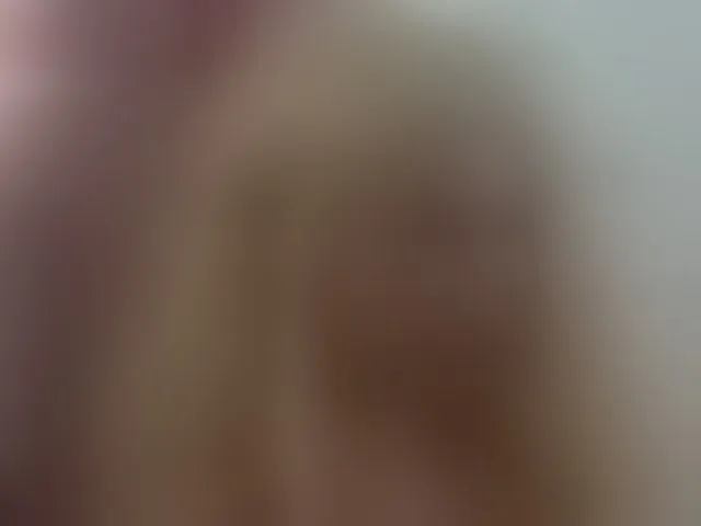 Live sex webcam photo for Greedy-Kim5 #293290141