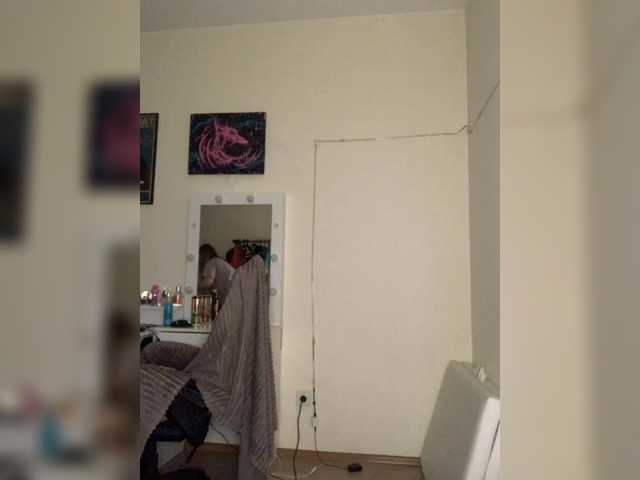 Live sex webcam photo for Greeenfriends6969 #290863526