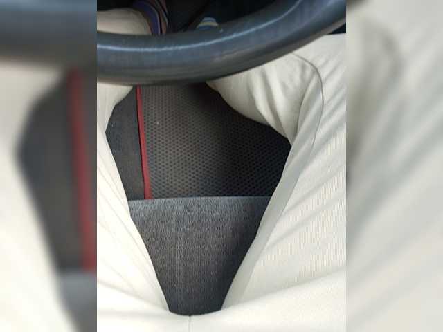 Live sex webcam photo for GreenMan1347 #276202353