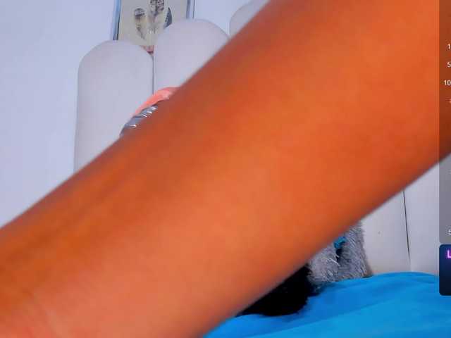 Live sex webcam photo for Gretta- #276033965