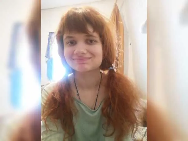 Live sex webcam photo for GrettaCandy #277399363