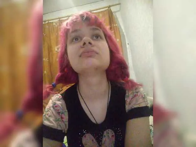 Live sex webcam photo for GrettaCandy #290673554