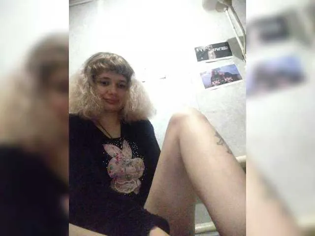 Live sex webcam photo for GrettaCandy #291828144