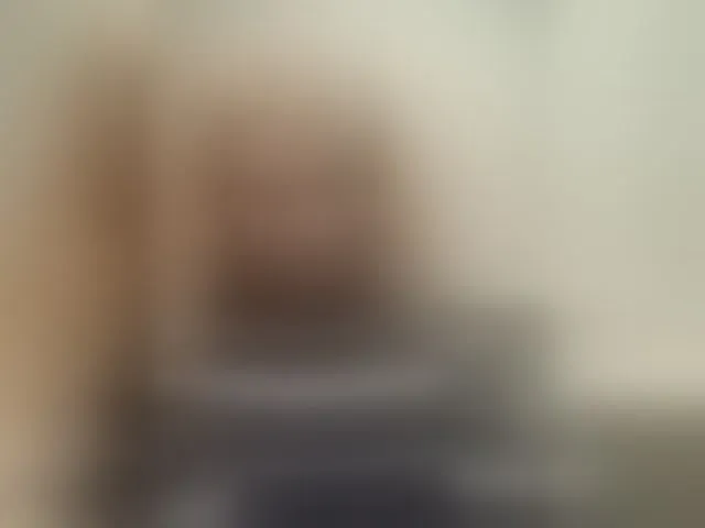 Live sex webcam photo for GrettaCandy #294118091
