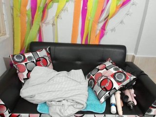 Live sex webcam photo for GreysMiller #166490001