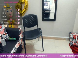 Live sex webcam photo for GreysMiller #167627102