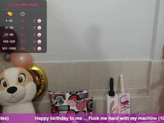 Live sex webcam photo for GreysMiller #168377105