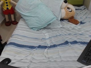 Live sex webcam photo for GreysMiller #170123436