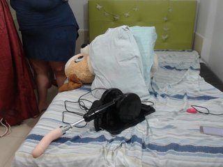 Live sex webcam photo for GreysMiller #170211901