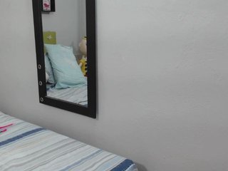 Live sex webcam photo for GreysMiller #170224471