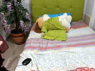 Live sex webcam photo for GreysMiller #172179972