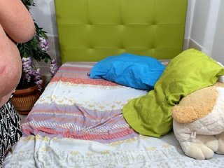 Live sex webcam photo for GreysMiller #172188271