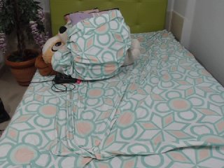 Live sex webcam photo for GreysMiller #174001020