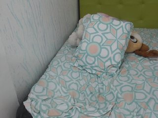 Live sex webcam photo for GreysMiller #175844860