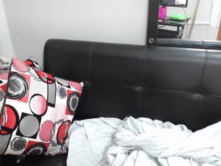 Live sex webcam photo for GreysMiller #178001839