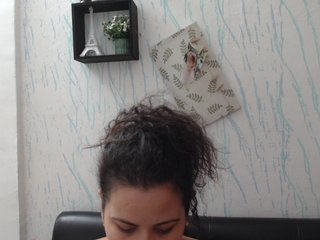 Live sex webcam photo for GreysMiller #183404499