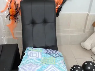 Live sex webcam photo for GreysMiller #188247207