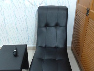 Live sex webcam photo for GreysMiller #197209685