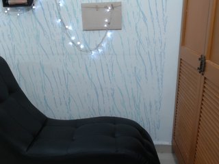 Live sex webcam photo for GreysMiller #198955140