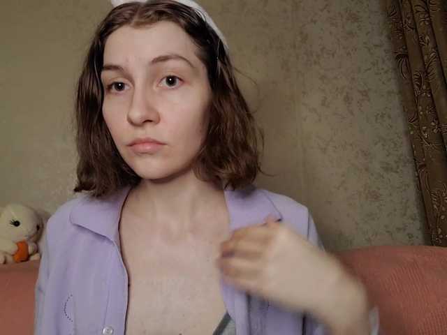 Live sex webcam photo for GrlNextDoor #272745215