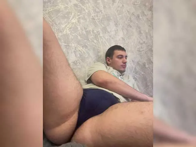 Live sex webcam photo for Guard22 #290375063