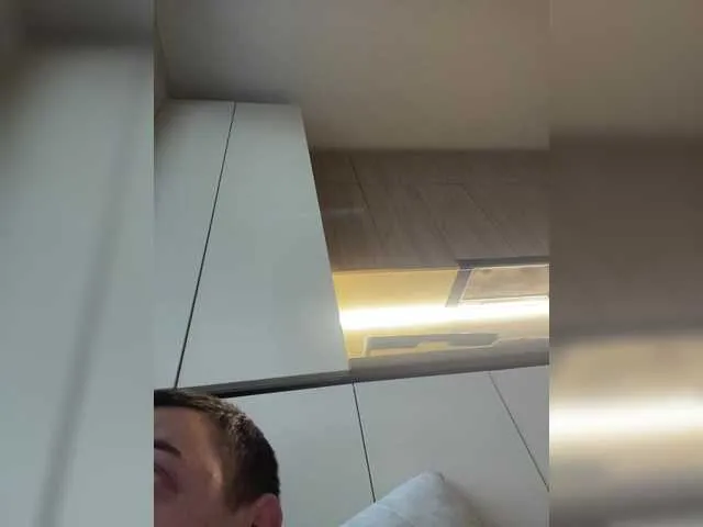 Live sex webcam photo for Guard22 #291406293