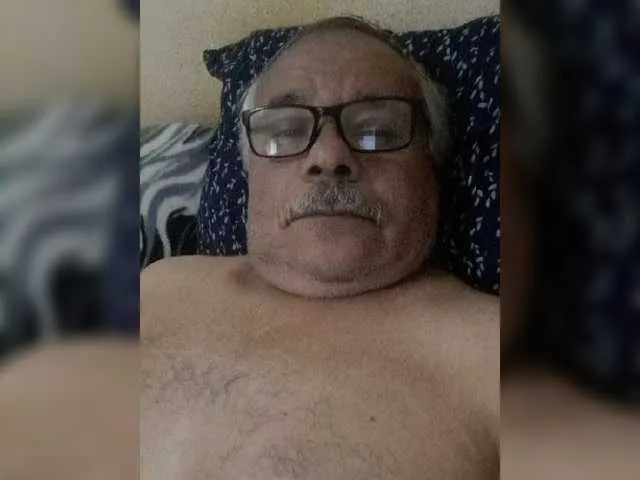 Live sex webcam photo for Guillermo6969 #276009945